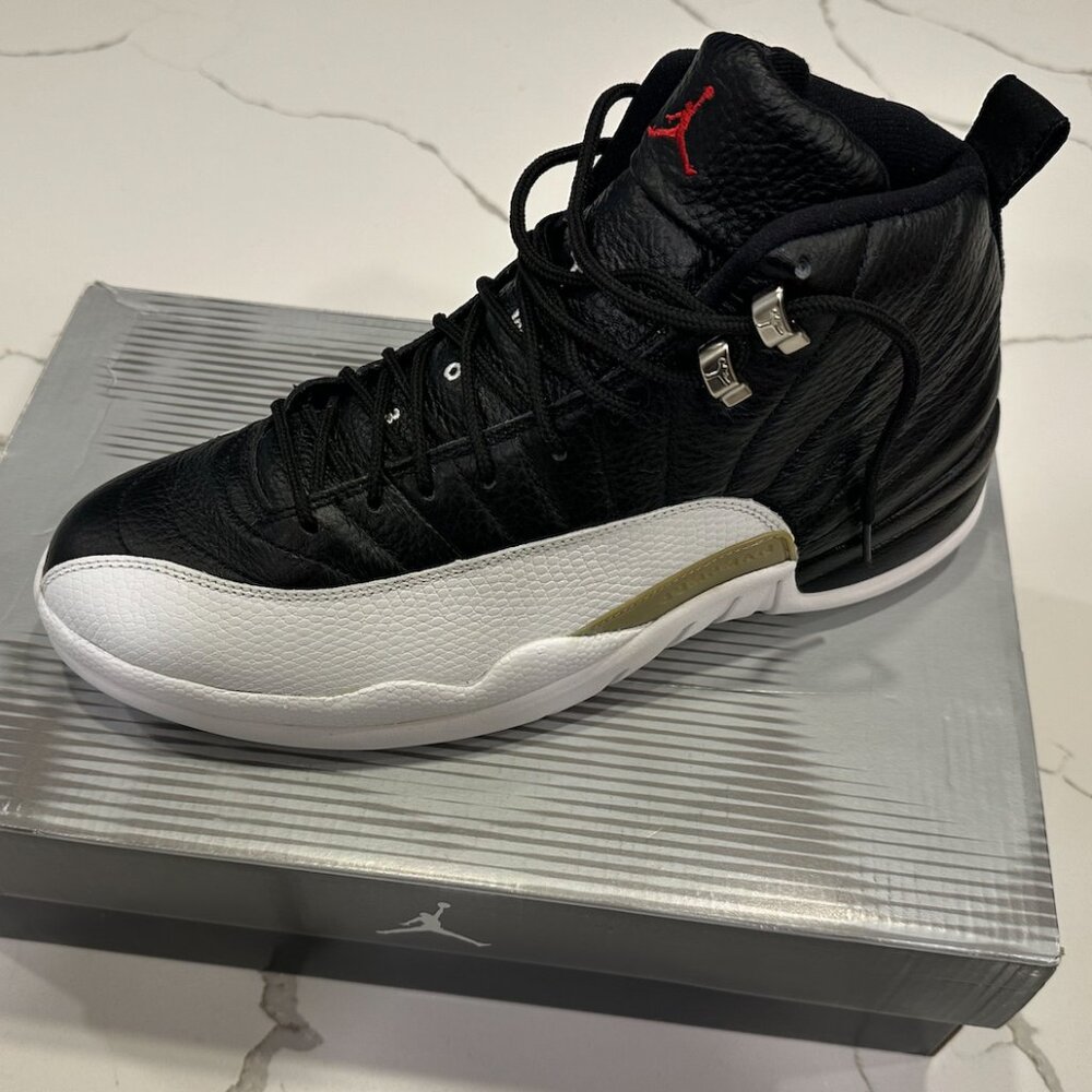 AIR JORDAN XII RETRO 12 (2004)  MENS 11 NEW  "Playoffs" Black/White